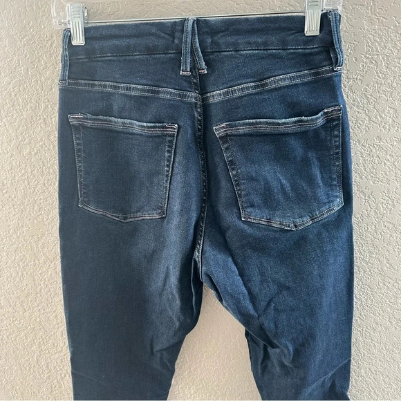 Good American Good Legs Skinny Cropped Jeans in Blue260 - Picture 6 of 9